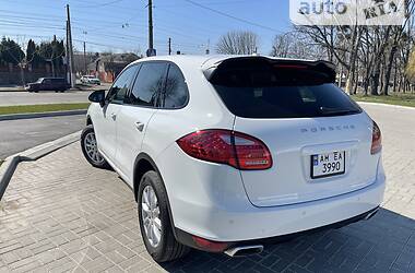 Внедорожник / Кроссовер Porsche Cayenne 2013 в Житомире