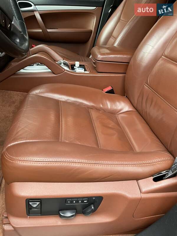 Внедорожник / Кроссовер Porsche Cayenne 2008 в Киеве