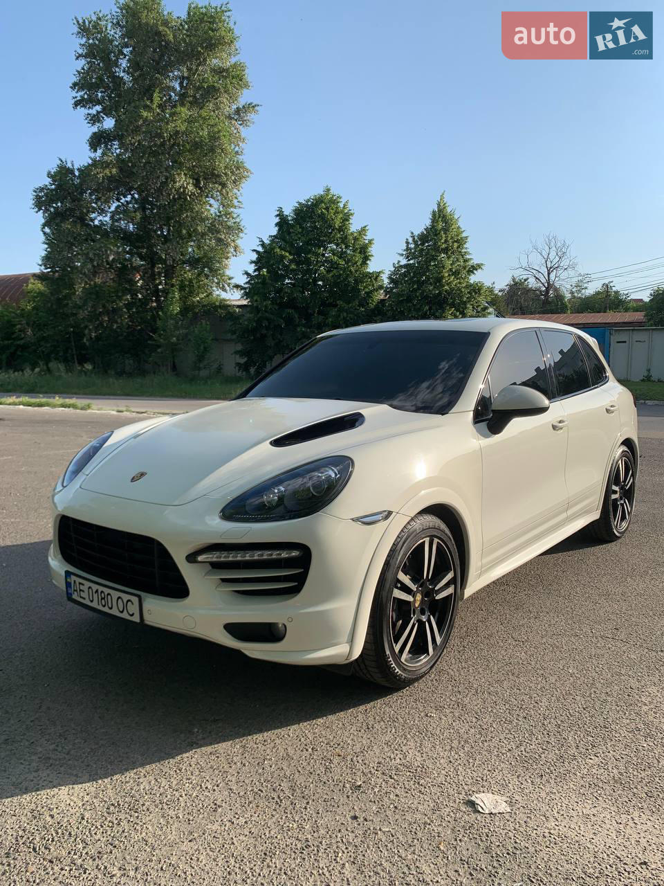 2011 Porsche Cayenne - мініатюра 14