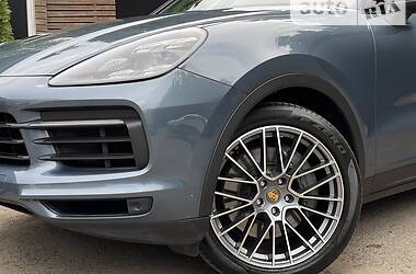 Внедорожник / Кроссовер Porsche Cayenne 2017 в Киеве