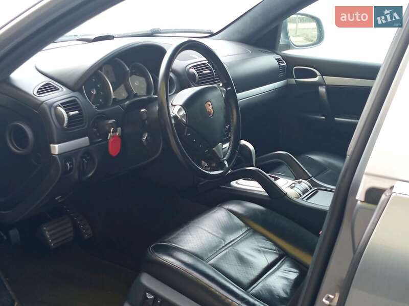 Внедорожник / Кроссовер Porsche Cayenne 2003 в Киеве