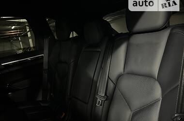 Позашляховик / Кросовер Porsche Cayenne 2015 в 