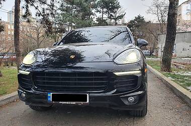 Внедорожник / Кроссовер Porsche Cayenne 2016 в Одессе