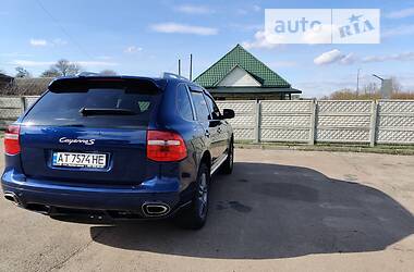 Внедорожник / Кроссовер Porsche Cayenne 2008 в 