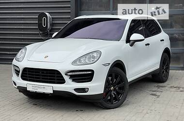 Внедорожник / Кроссовер Porsche Cayenne 2012 в 