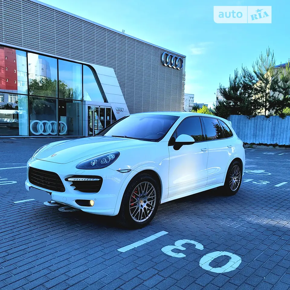 2012 Porsche Cayenne - мініатюра 31