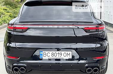Внедорожник / Кроссовер Porsche Cayenne 2019 в 
