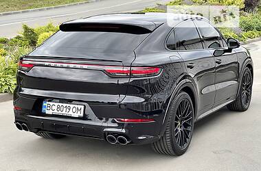 Внедорожник / Кроссовер Porsche Cayenne 2019 в 