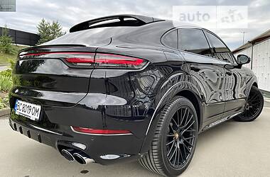 Внедорожник / Кроссовер Porsche Cayenne 2019 в 