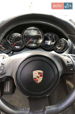 Позашляховик / Кросовер Porsche Cayenne 2013 в Кропивницькому