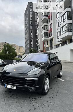 Внедорожник / Кроссовер Porsche Cayenne 2015 в Львове