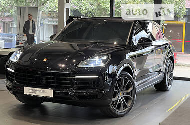 Позашляховик / Кросовер Porsche Cayenne 2021 в Одесі