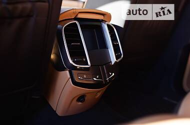 Позашляховик / Кросовер Porsche Cayenne 2015 в 