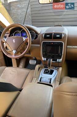 Внедорожник / Кроссовер Porsche Cayenne 2008 в 
