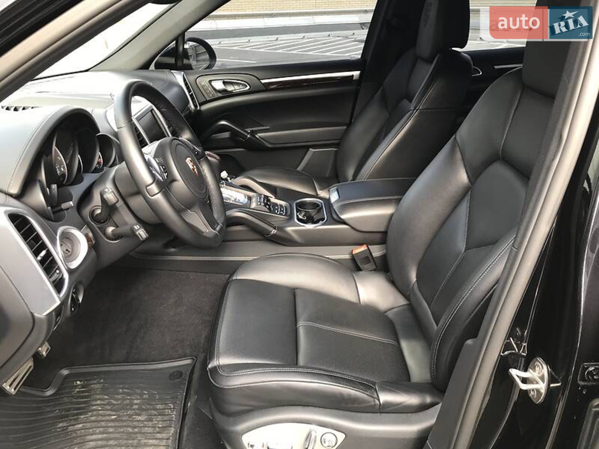 2012 Porsche Cayenne - мініатюра 2