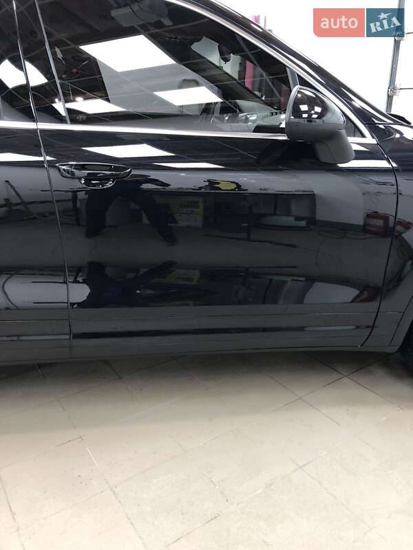 Позашляховик / Кросовер Porsche Cayenne 2012 в Івано-Франківську