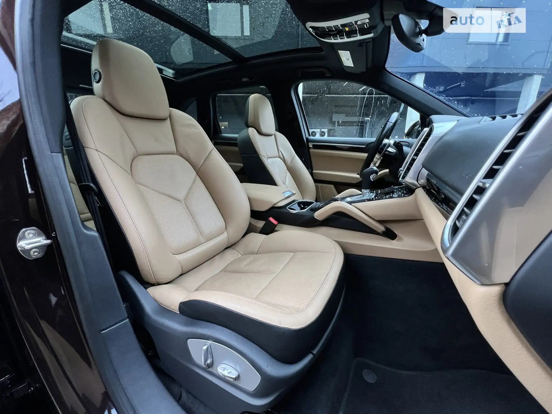 2017 Porsche Cayenne - мініатюра 58