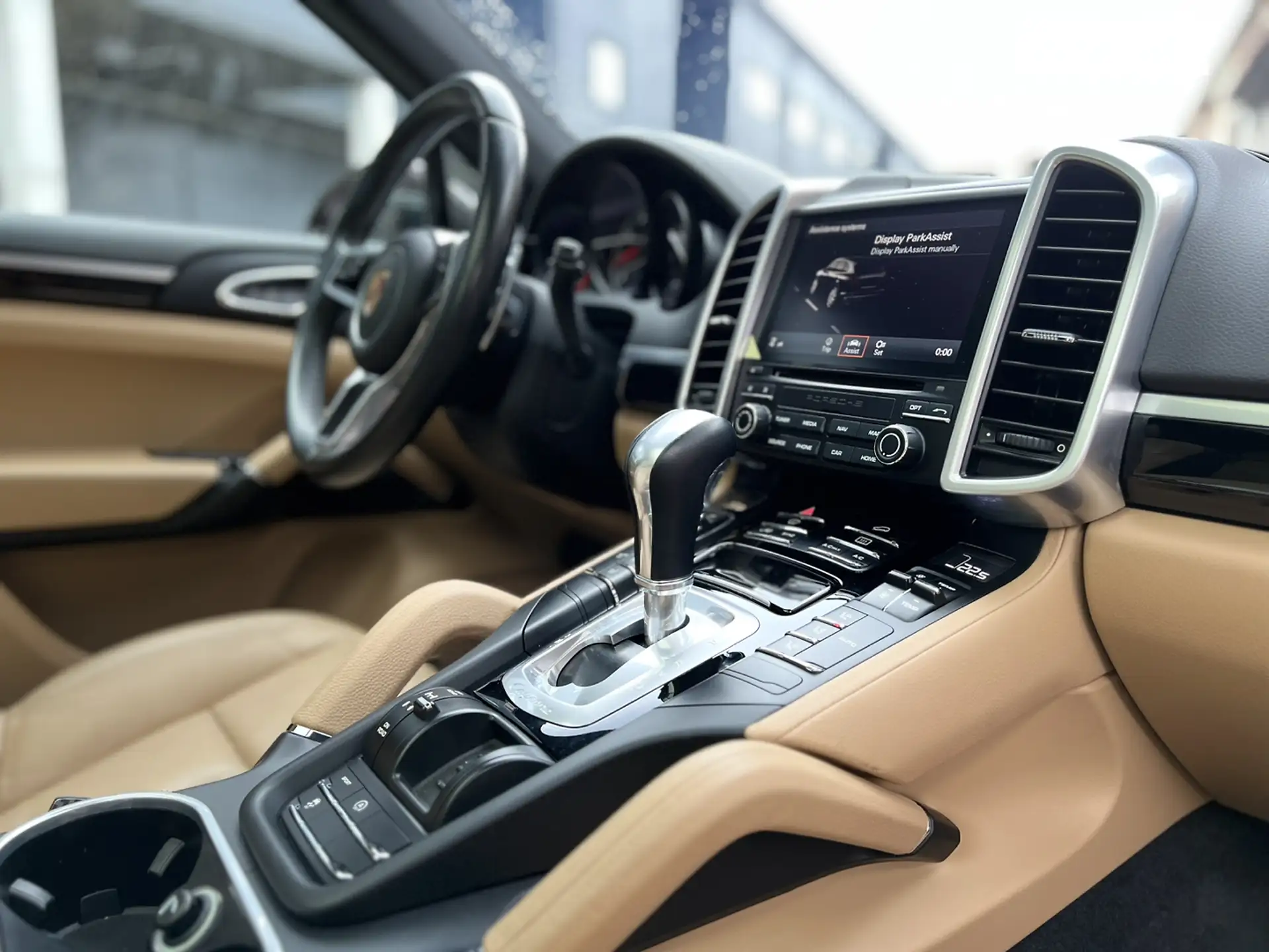 2017 Porsche Cayenne - мініатюра 59