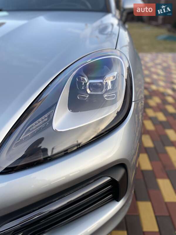 Позашляховик / Кросовер Porsche Cayenne 2020 в Дніпрі