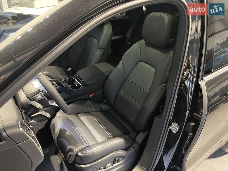 Позашляховик / Кросовер Porsche Cayenne 2022 в Дніпрі
