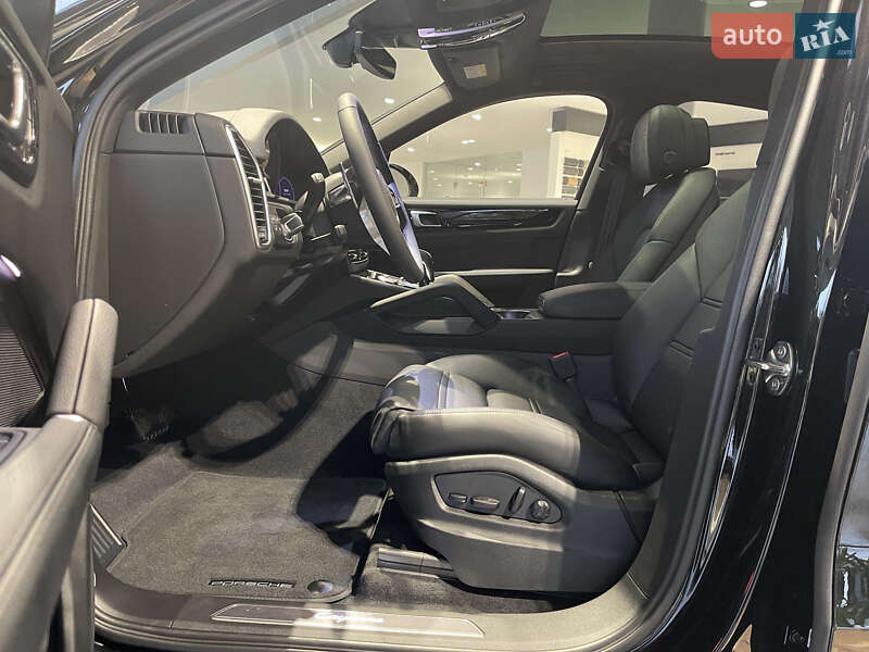 Позашляховик / Кросовер Porsche Cayenne 2022 в Дніпрі