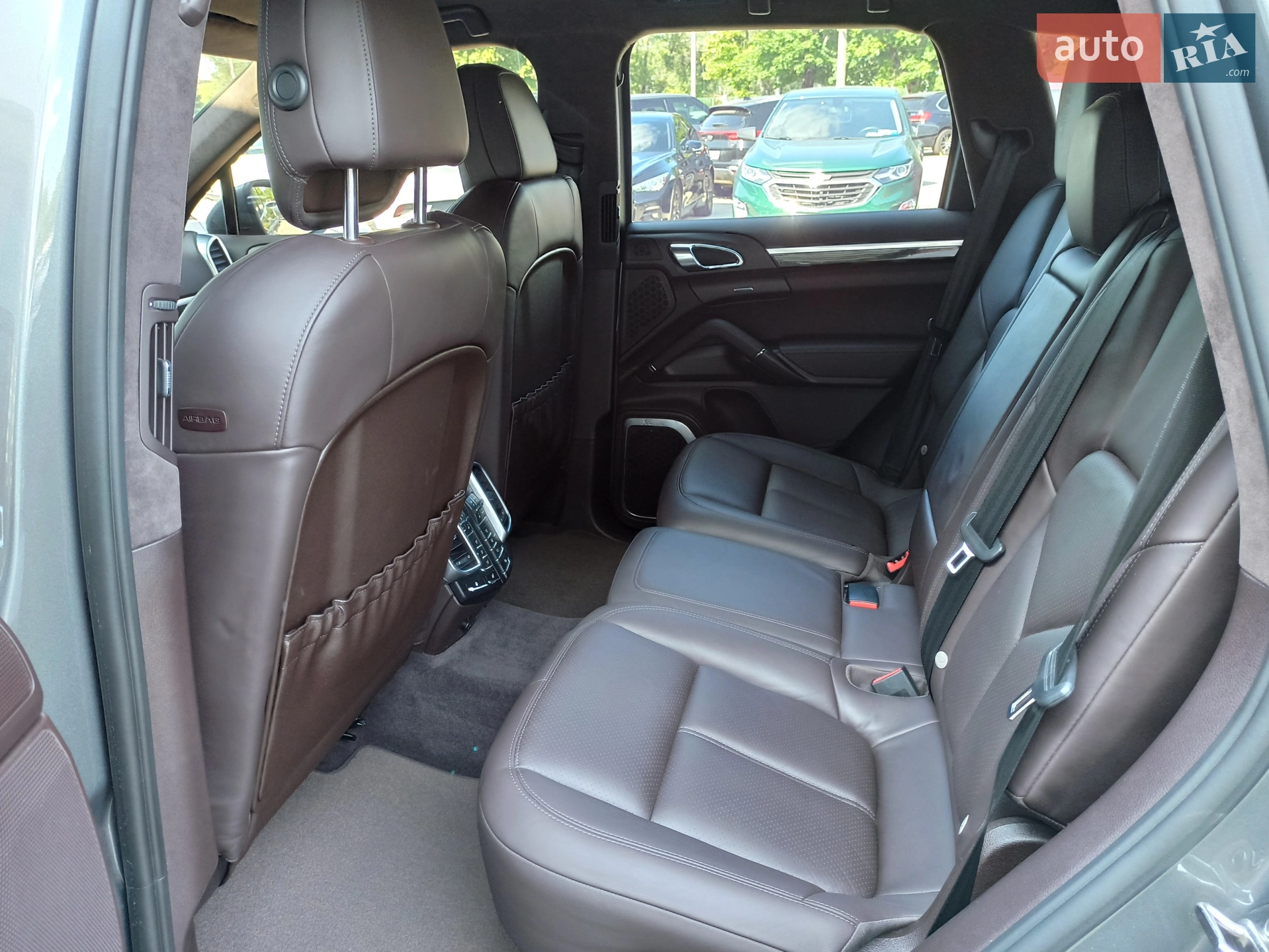 2012 Porsche Cayenne - мініатюра 17