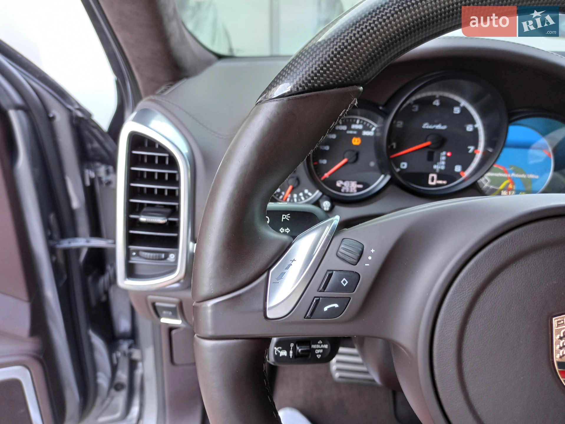 2012 Porsche Cayenne - мініатюра 43