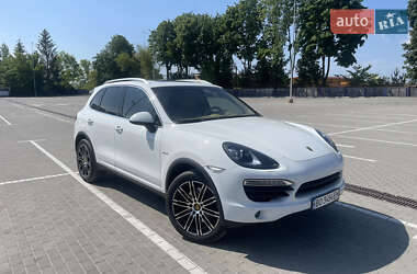 Внедорожник / Кроссовер Porsche Cayenne 2013 в Тернополе