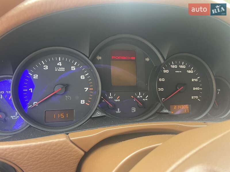 Внедорожник / Кроссовер Porsche Cayenne 2005 в Варве