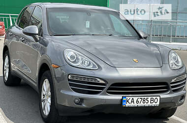 Внедорожник / Кроссовер Porsche Cayenne 2013 в Киеве