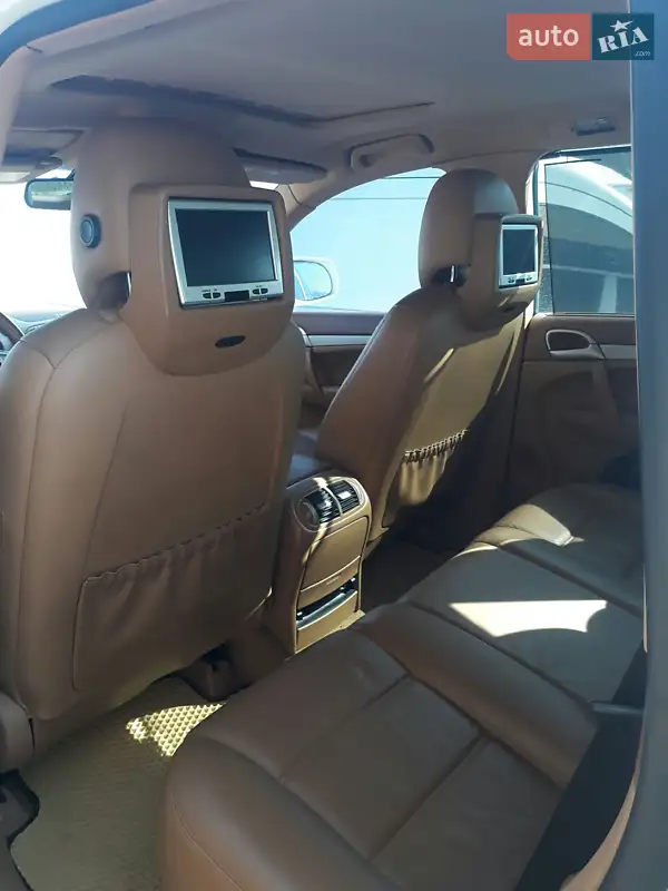 Внедорожник / Кроссовер Porsche Cayenne 2007 в 