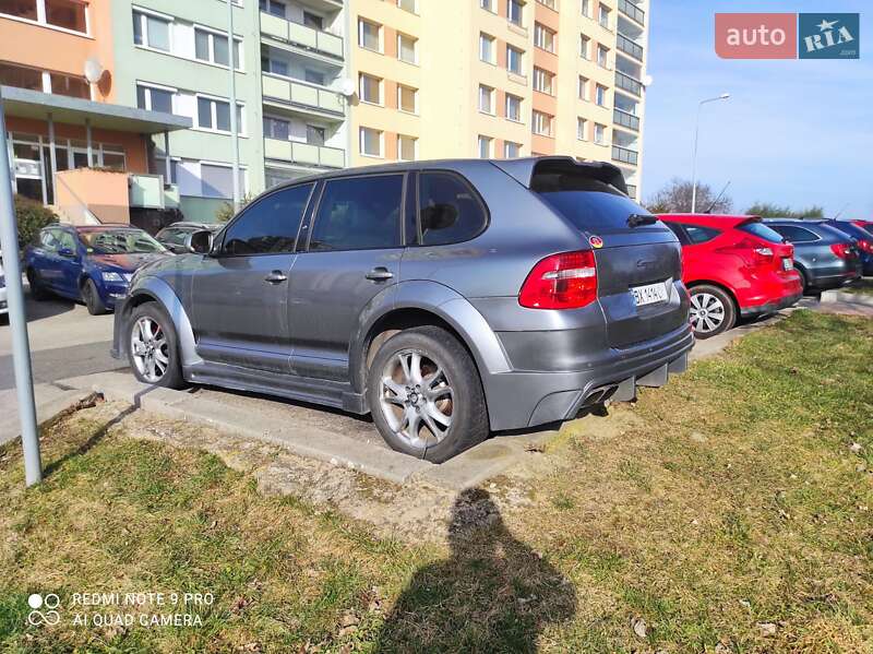 Внедорожник / Кроссовер Porsche Cayenne 2005 в Тячеве