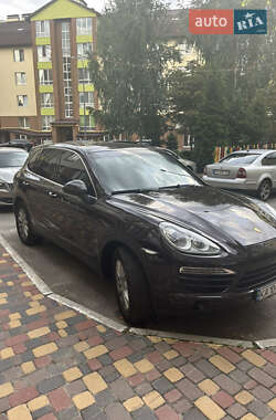 Внедорожник / Кроссовер Porsche Cayenne 2013 в Киеве