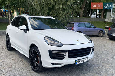 Внедорожник / Кроссовер Porsche Cayenne 2016 в Одессе