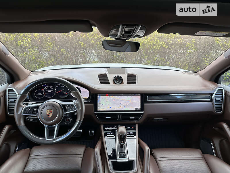 Позашляховик / Кросовер Porsche Cayenne 2018 в Києві