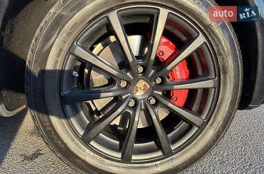 Позашляховик / Кросовер Porsche Cayenne 2013 в 