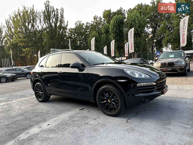 Позашляховик / Кросовер Porsche Cayenne 2010 в Вінниці