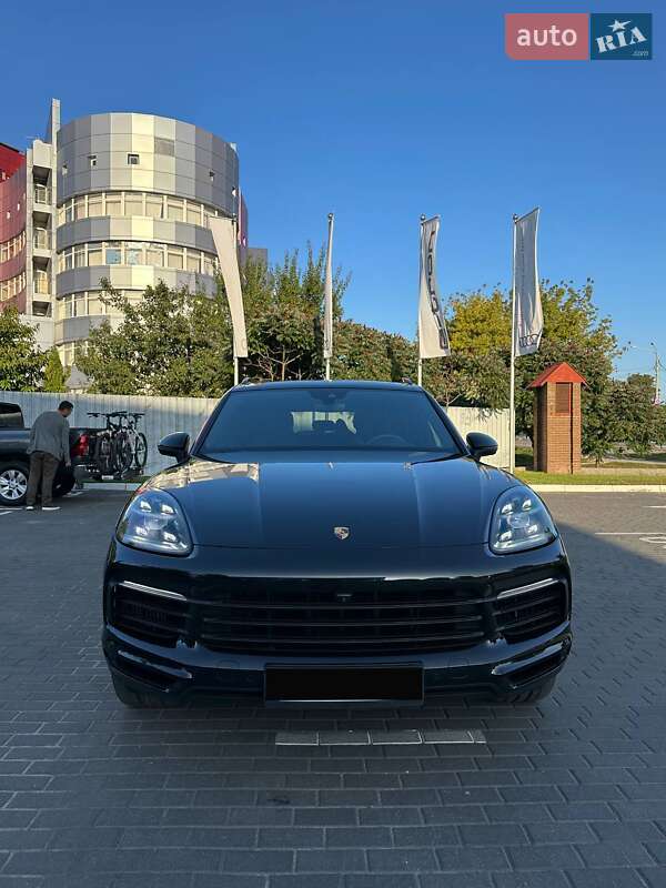 Внедорожник / Кроссовер Porsche Cayenne 2017 в Киеве
