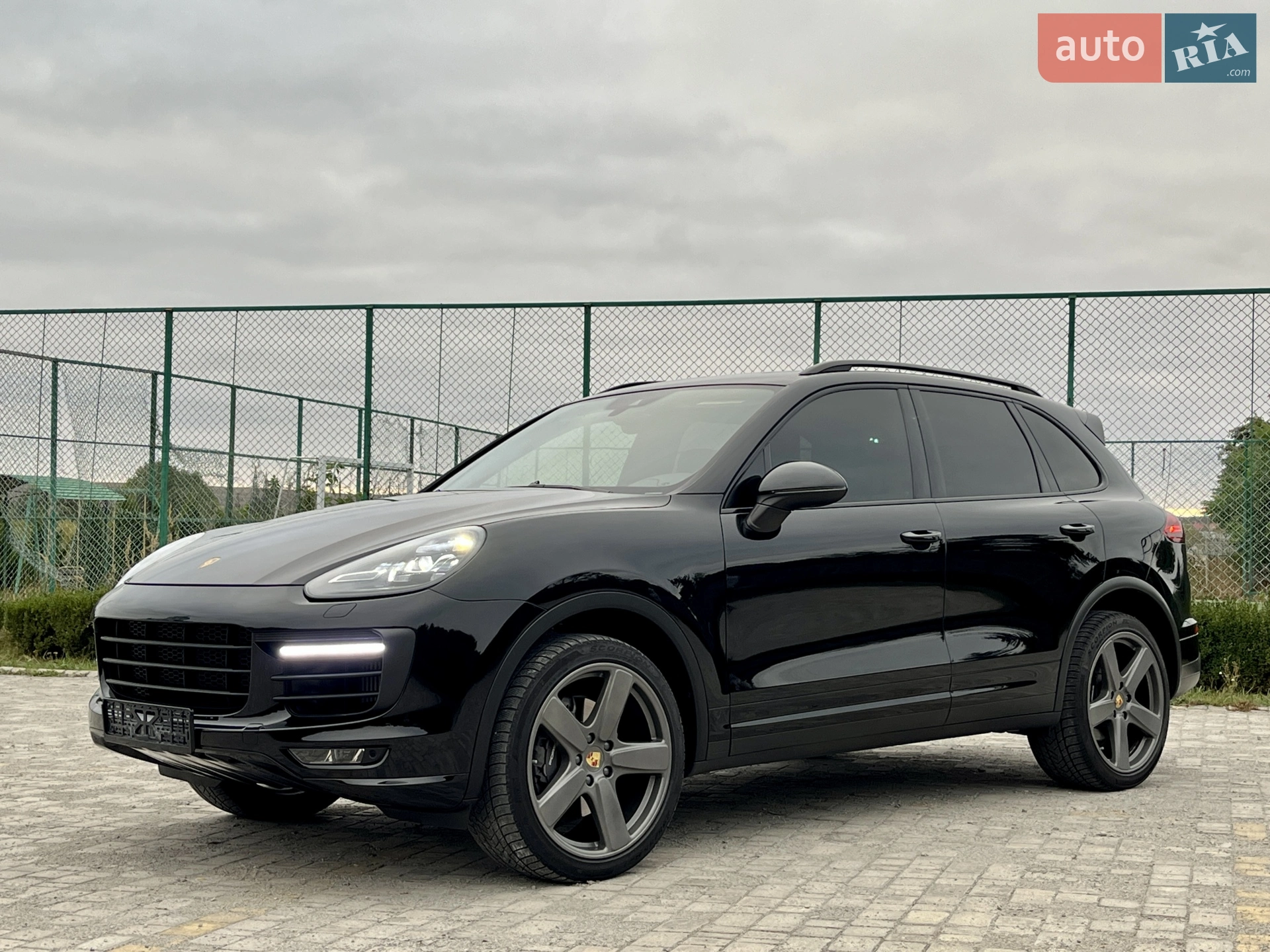 2015 Porsche Cayenne - мініатюра 15
