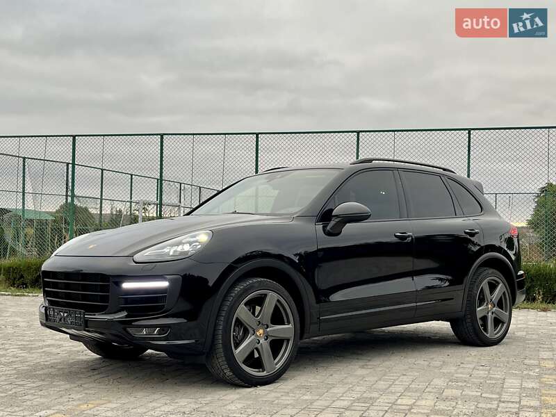 Внедорожник / Кроссовер Porsche Cayenne 2015 в Тернополе фото 15 Внедорожник / Кроссовер Porsche Cayenne 2015 в Тернополе