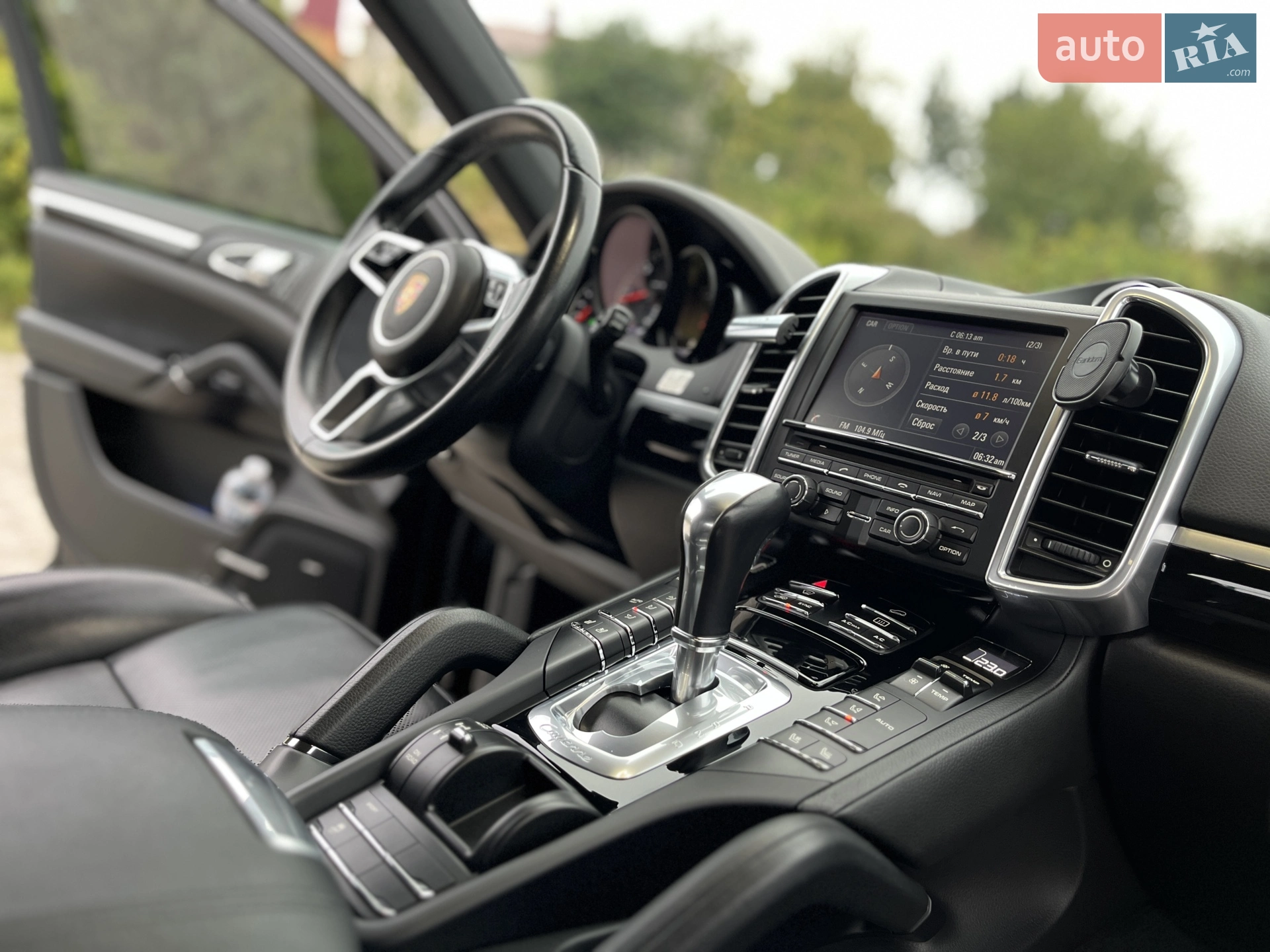 2015 Porsche Cayenne - мініатюра 22
