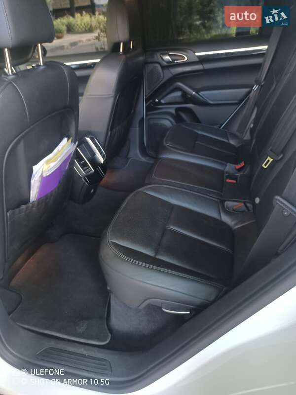 Внедорожник / Кроссовер Porsche Cayenne 2013 в Днепре фото 20 Внедорожник / Кроссовер Porsche Cayenne 2013 в Днепре