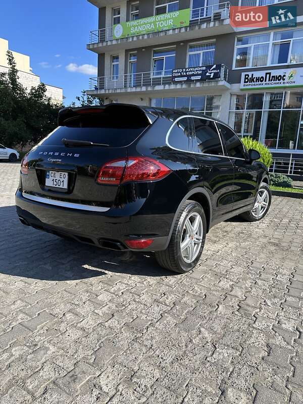 Внедорожник / Кроссовер Porsche Cayenne 2013 в Черновцах