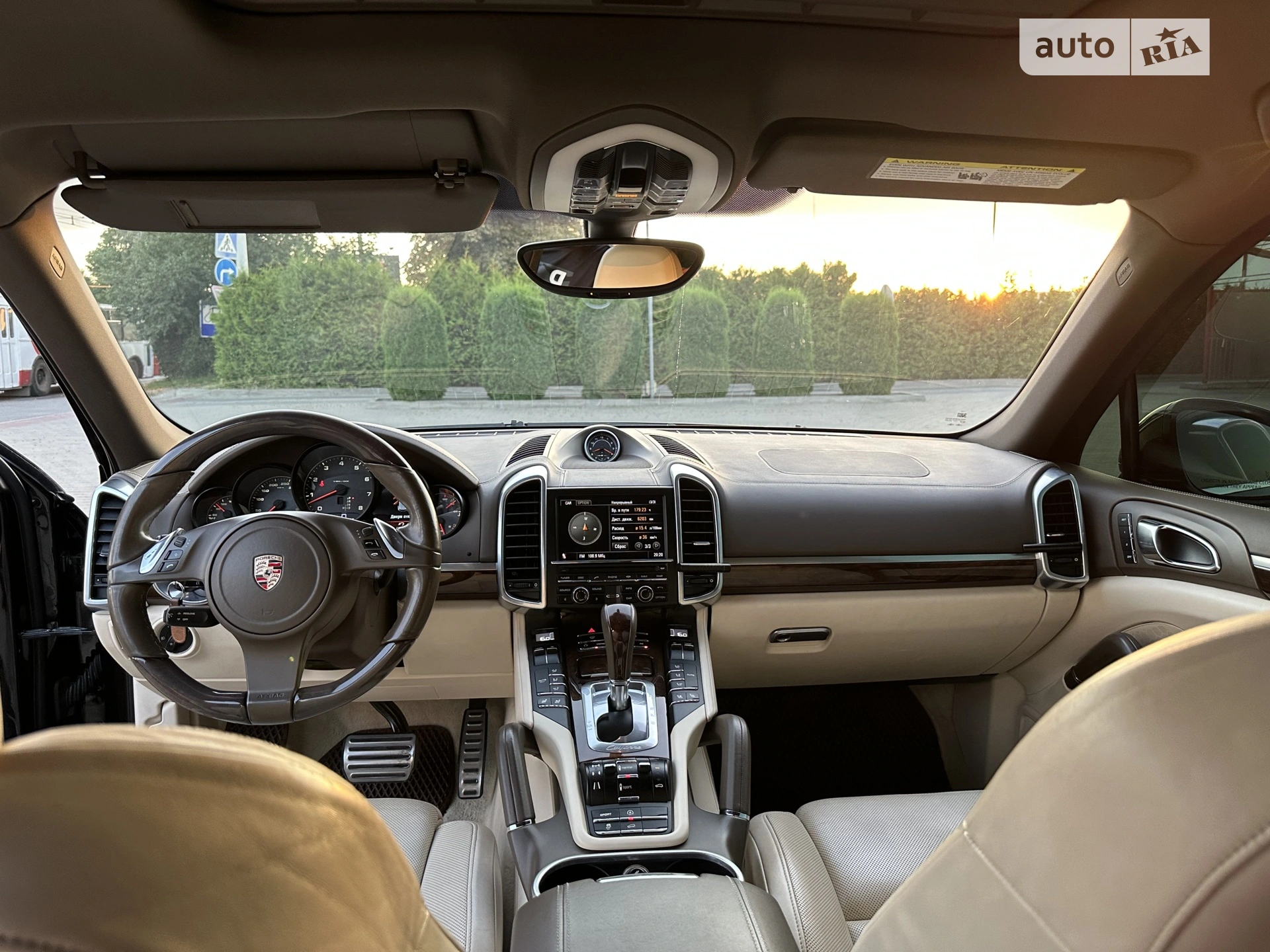 2011 Porsche Cayenne - мініатюра 33