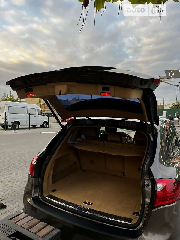 Внедорожник / Кроссовер Porsche Cayenne 2013 в Хмельницком