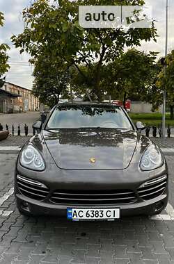 Внедорожник / Кроссовер Porsche Cayenne 2013 в 