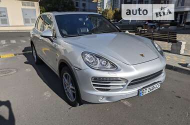 Позашляховик / Кросовер Porsche Cayenne 2013 в Одесі