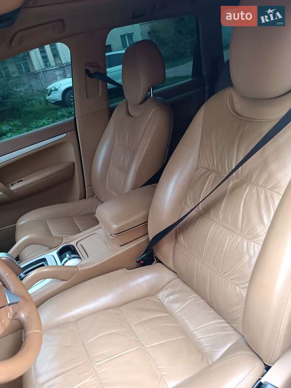 Позашляховик / Кросовер Porsche Cayenne 2008 в Сваляві