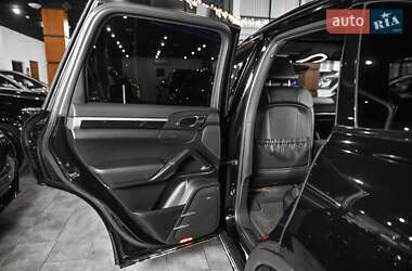 Внедорожник / Кроссовер Porsche Cayenne 2013 в 