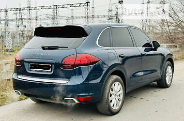 Внедорожник / Кроссовер Porsche Cayenne 2013 в Черноморске